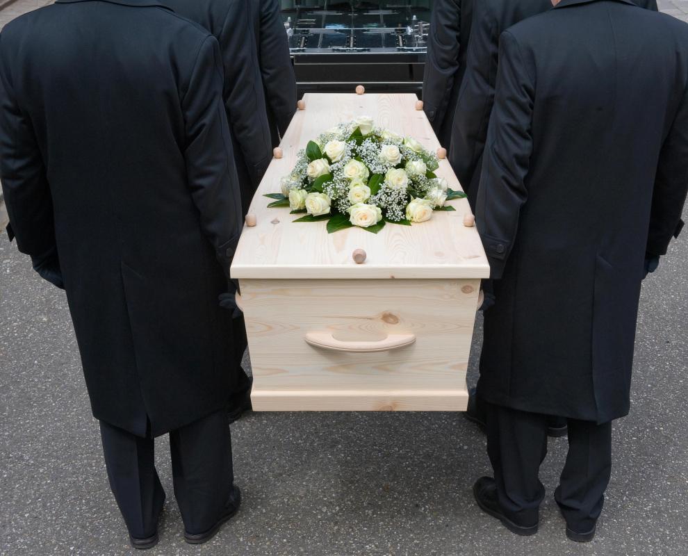 In the United States, if the deceased has a living spouse, he or she typically inherits the estate, while any children are next in line.