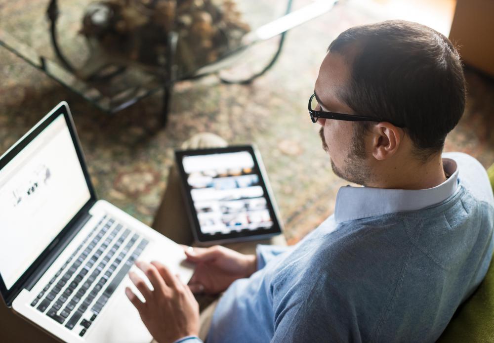 In most cases, in-home businesses only require local licenses and permits.