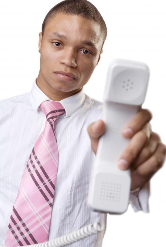 Free legal advice may be available over the telephone by calling services staffed by attorneys.