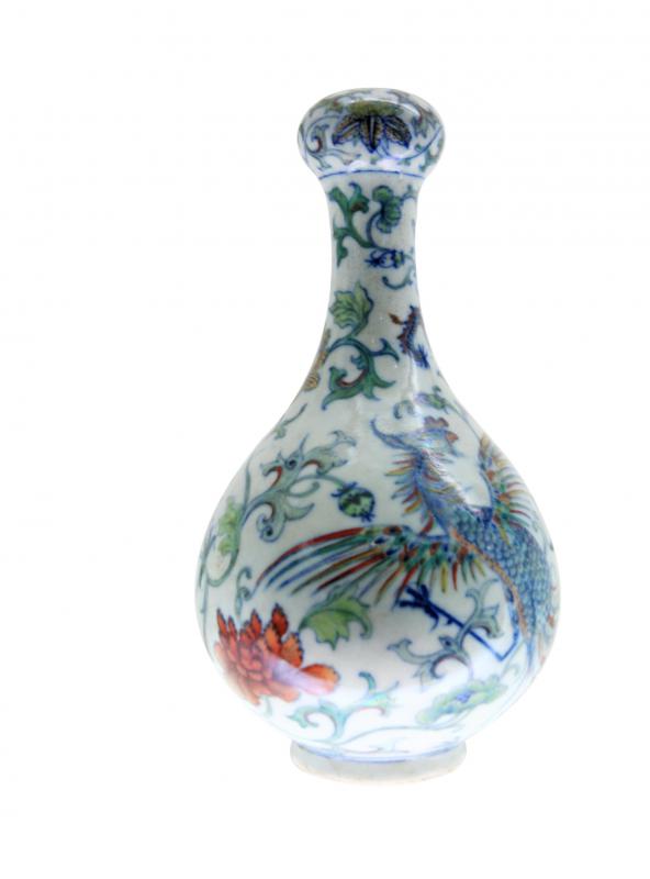 Appraisers can determine whether family heirlooms are of monetary value.
