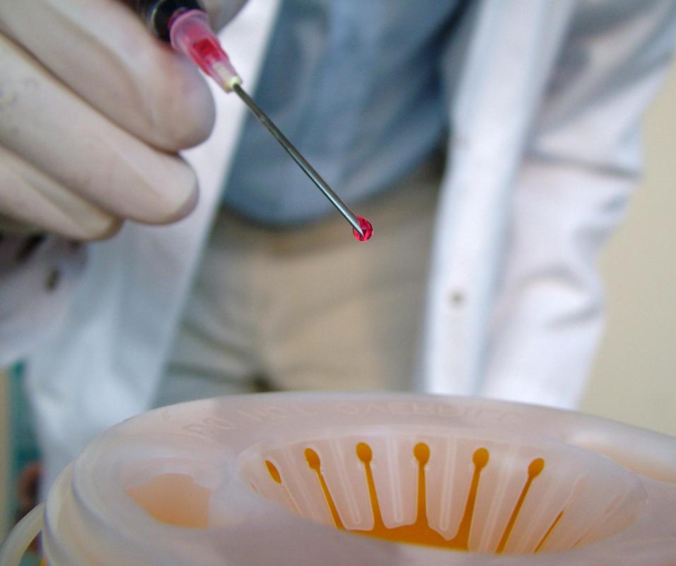 Some companies specialize in collecting and destroying sharp waste such as needles and disposable scalpels.