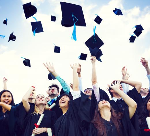 College graduates receive a six-month grace period before starting to repay a subsidized loan.